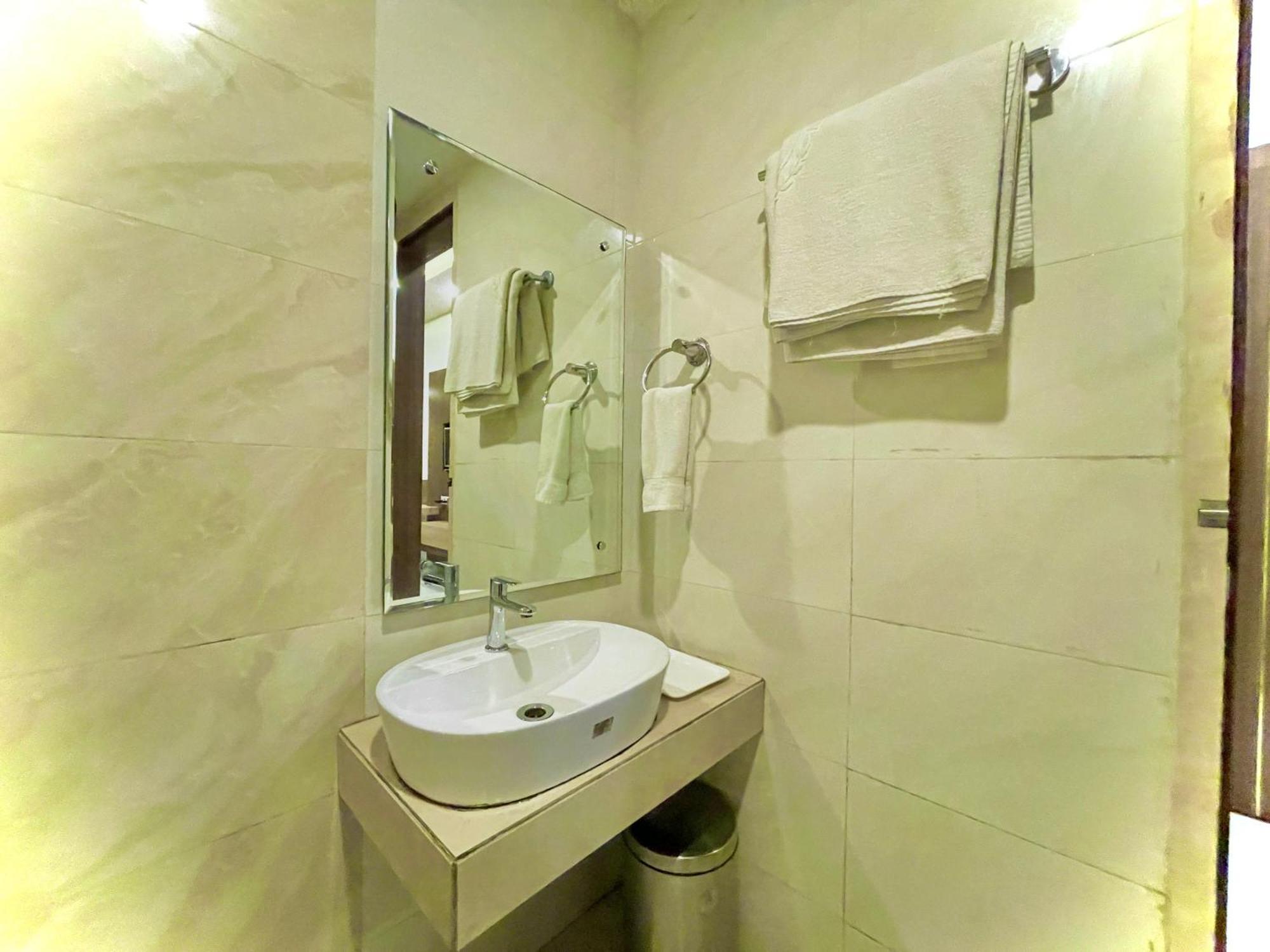K Palace , 4*